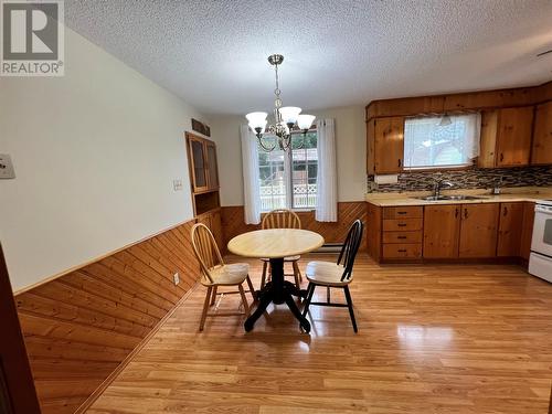 8A Hill Avenue, Clarkes Beach, NL - Indoor Photo Showing Dining Room