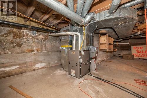 1094 Madawaska Street, Calabogie, ON - Indoor Photo Showing Basement