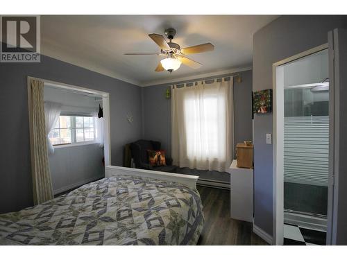 616 Burns Street, Penticton, BC - Indoor Photo Showing Bedroom