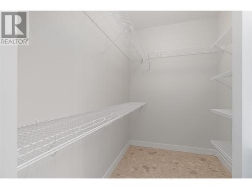 1840 10 Street Sw Unit# 19, Salmon Arm, BC - Indoor With Storage