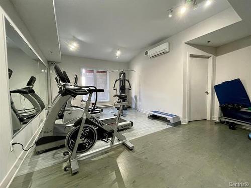 Exercise room - 109-4700 Boul. Henri-Bourassa O., Montréal (Saint-Laurent), QC - Indoor Photo Showing Gym Room