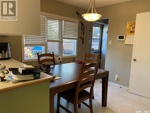 17 Mccormick Crescent, Regina, SK - Indoor Photo Showing Dining Room