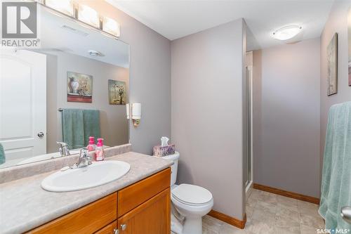 3322 37Th Street W, Saskatoon, SK - Indoor Photo Showing Bathroom