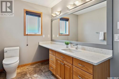 363 Pezer Cove, Saskatoon, SK - Indoor Photo Showing Bathroom