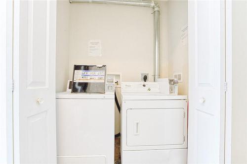 206 Church Street|Unit #Upper, St. Catharines, ON - Indoor Photo Showing Laundry Room