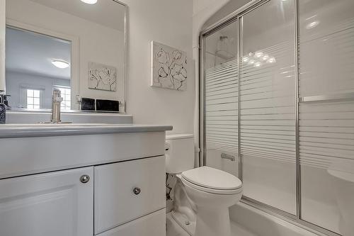 2022 Atkinson Drive|Unit #35, Burlington, ON - Indoor Photo Showing Bathroom