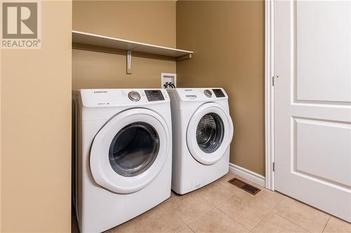 39 Winston Avenue, Petawawa, ON - Indoor Photo Showing Laundry Room