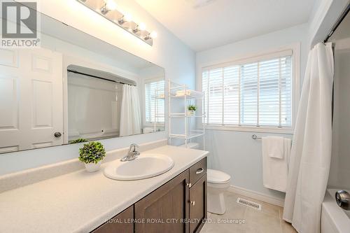 3 Creekside Drive, Guelph, ON - Indoor Photo Showing Bathroom