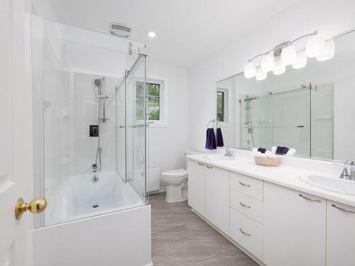 Salle de bains - 2683 Rue Du Kentucky, Saint-Lazare, QC - Indoor Photo Showing Bathroom