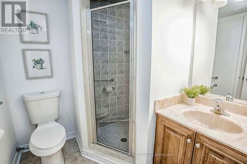 520 - 25 Laidlaw Street, Toronto, ON - Indoor Photo Showing Bathroom