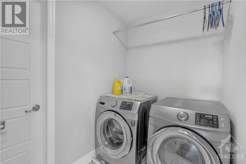 191 Lamprey Street, Ottawa, ON - Indoor Photo Showing Laundry Room