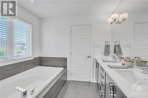 191 Lamprey Street, Ottawa, ON - Indoor Photo Showing Bathroom
