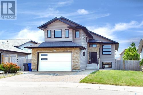 405 Clubhouse Boulevard W, Warman, SK - Outdoor With Facade