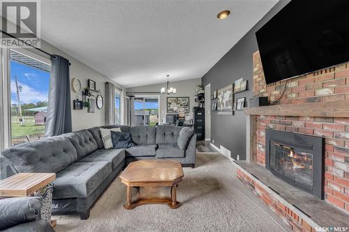 Hitchens Acreage, South Qu'Appelle Rm No. 157, SK - Indoor Photo Showing Living Room With Fireplace