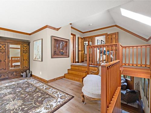 1560 Winchester Rd, Qualicum Beach, BC - Indoor Photo Showing Other Room