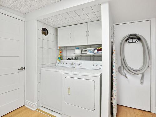 Laundry room - 7475 Rue Trudeau, Brossard, QC - Indoor Photo Showing Laundry Room