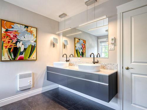 Salle de bains - 512 Rue Du Massif, Mont-Saint-Hilaire, QC - Indoor Photo Showing Bathroom