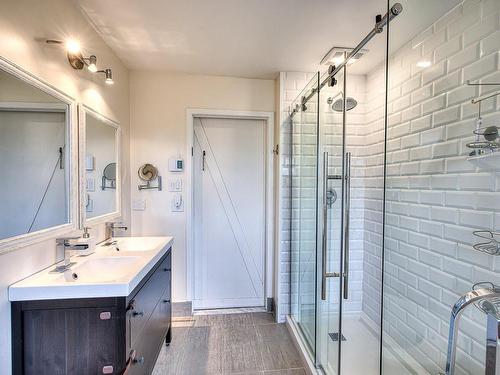 Salle de bains - 3836 Rue Jean-Guy-Samson, Longueuil (Saint-Hubert), QC - Indoor Photo Showing Bathroom