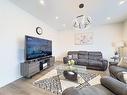 3293 Homestead Drive, Hamilton, ON  - Indoor Photo Showing Living Room 