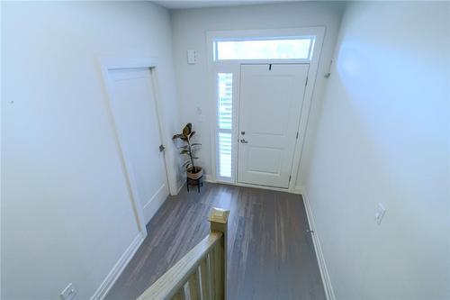 3293 Homestead Drive, Hamilton, ON - Indoor Photo Showing Other Room