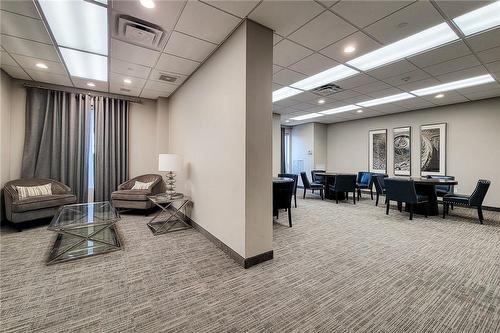 2490 Old Bronte Road|Unit #714, Oakville, ON - Indoor Photo Showing Other Room