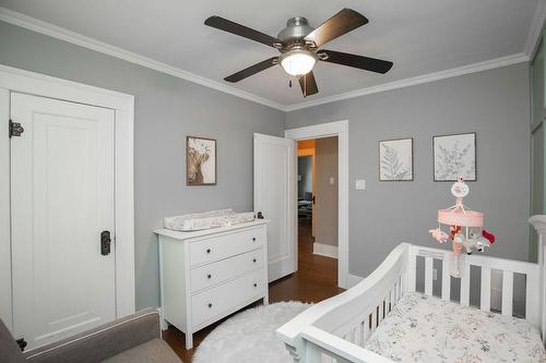 6 Lincoln Avenue, Brantford, ON - Indoor Photo Showing Bedroom