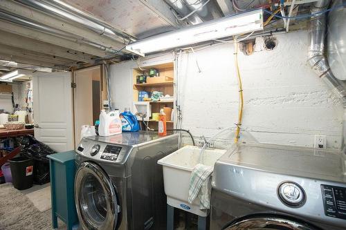 6 Lincoln Avenue, Brantford, ON - Indoor Photo Showing Laundry Room