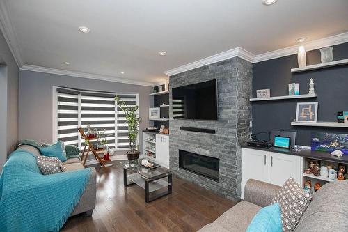 265 Fruitland Road, Stoney Creek, ON - Indoor Photo Showing Living Room With Fireplace