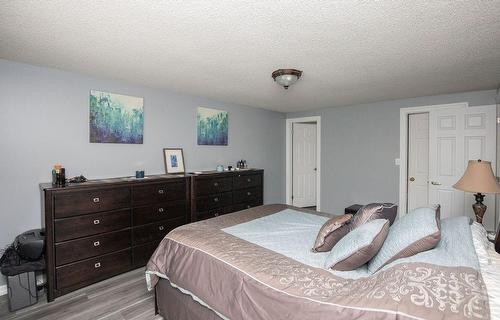 265 Fruitland Road, Stoney Creek, ON - Indoor Photo Showing Bedroom