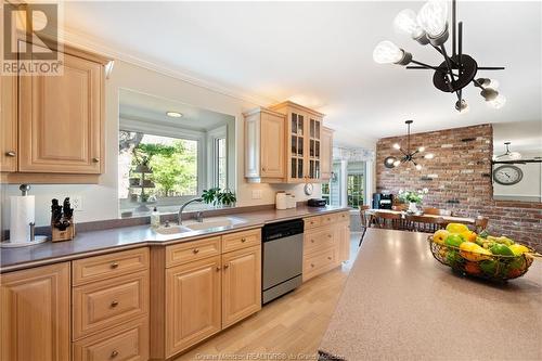 224 Canusa Dr, Riverview, NB - Indoor Photo Showing Kitchen