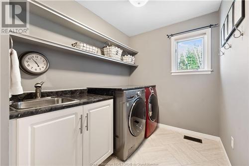 224 Canusa Dr, Riverview, NB - Indoor Photo Showing Laundry Room