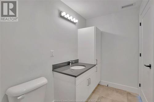 2600 Sandwich West Parkway Unit# 210, Lasalle, ON - Indoor Photo Showing Bathroom