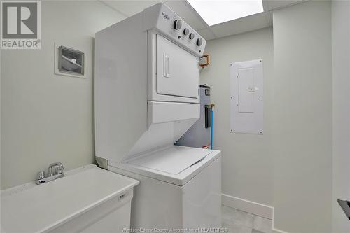 2600 Sandwich West Parkway Unit# 210, Lasalle, ON - Indoor Photo Showing Laundry Room
