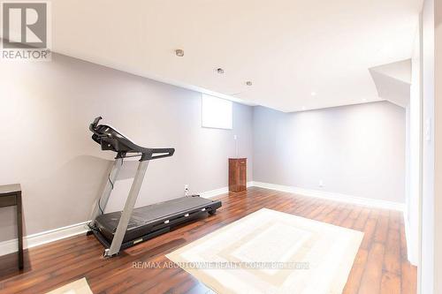 5256 Rome Crescent, Burlington, ON - Indoor Photo Showing Gym Room