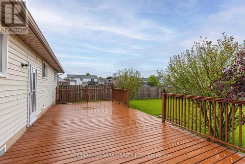 976 Colette Road, Fort Erie, ON - Outdoor With Deck Patio Veranda With Exterior