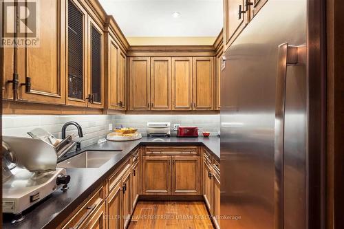 115 Ellis Drive, Blue Mountains, ON - Indoor Photo Showing Kitchen