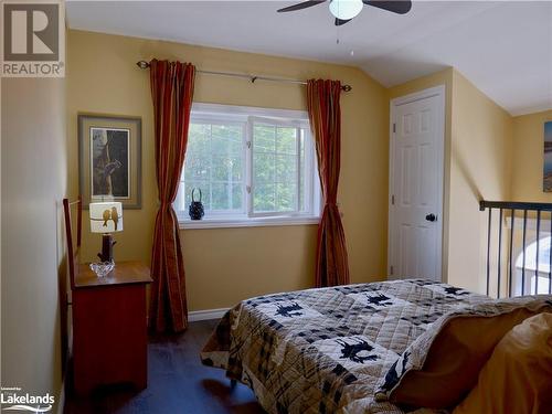Large bedrooms - 1 Kirbys Way, Huntsville, ON - Indoor Photo Showing Bedroom