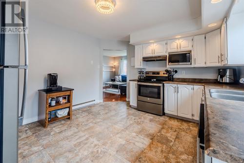 16 Whiteley Drive, Mount Pearl, NL - Indoor Photo Showing Kitchen With Double Sink