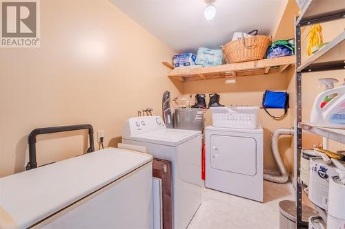 16 Whiteley Drive, Mount Pearl, NL - Indoor Photo Showing Laundry Room