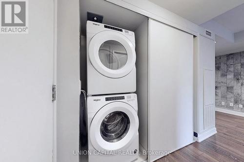 1406 - 2 Sonic Way, Toronto, ON - Indoor Photo Showing Laundry Room