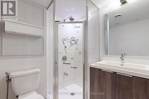1406 - 2 Sonic Way, Toronto, ON - Indoor Photo Showing Bathroom