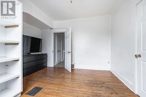 336 Mortimer Avenue, Toronto, ON - Indoor Photo Showing Other Room