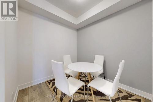 1616 - 9471 Yonge Street, Richmond Hill, ON - Indoor Photo Showing Dining Room