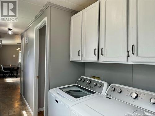 52 Le Paradis Street, Saint-Jacques, NB - Indoor Photo Showing Laundry Room