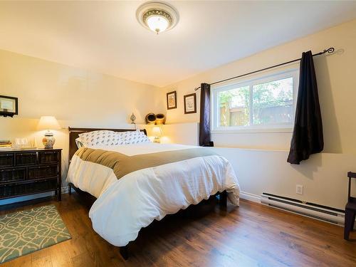 2189 Woodthrush Pl, Nanaimo, BC - Indoor Photo Showing Bedroom