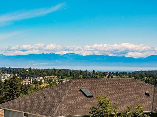 2189 Woodthrush Pl, Nanaimo, BC - Outdoor With View