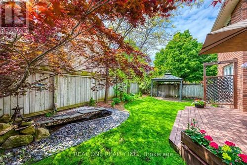 2124 Shorncliffe Boulevard, Oakville, ON - Outdoor With Backyard