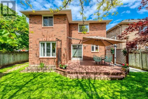 2124 Shorncliffe Boulevard, Oakville, ON - Outdoor With Exterior