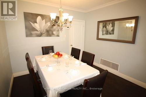 267 Taylor Mills Drive N, Richmond Hill, ON - Indoor Photo Showing Dining Room