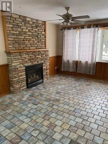 119 Gary Avenue, Hamilton, ON - Indoor Photo Showing Living Room With Fireplace